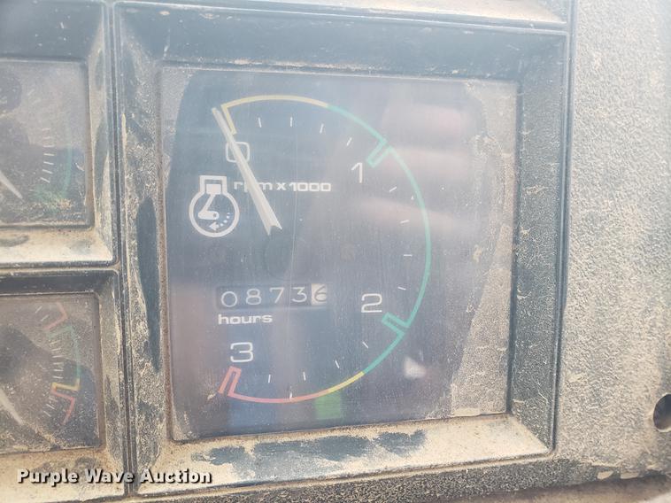 image for item DF2440 Case 480D backhoe