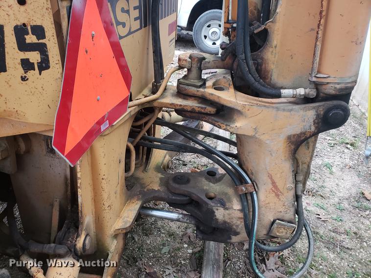 image for item DF2440 Case 480D backhoe