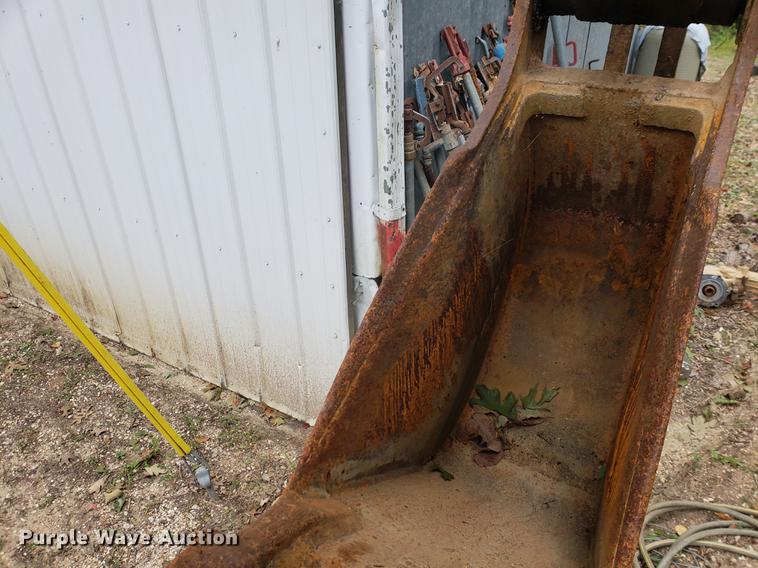 image for item DF2440 Case 480D backhoe