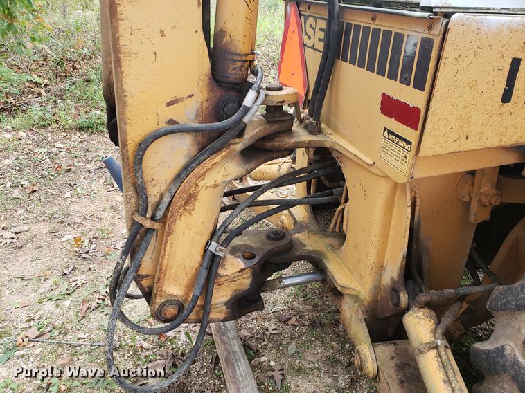 image for item DF2440 Case 480D backhoe