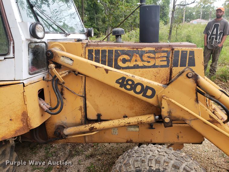 image for item DF2440 Case 480D backhoe