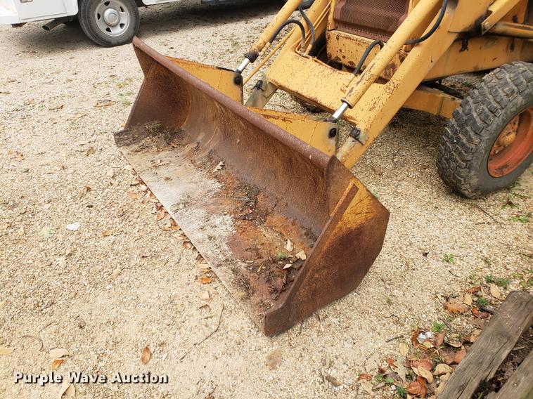 image for item DF2440 Case 480D backhoe