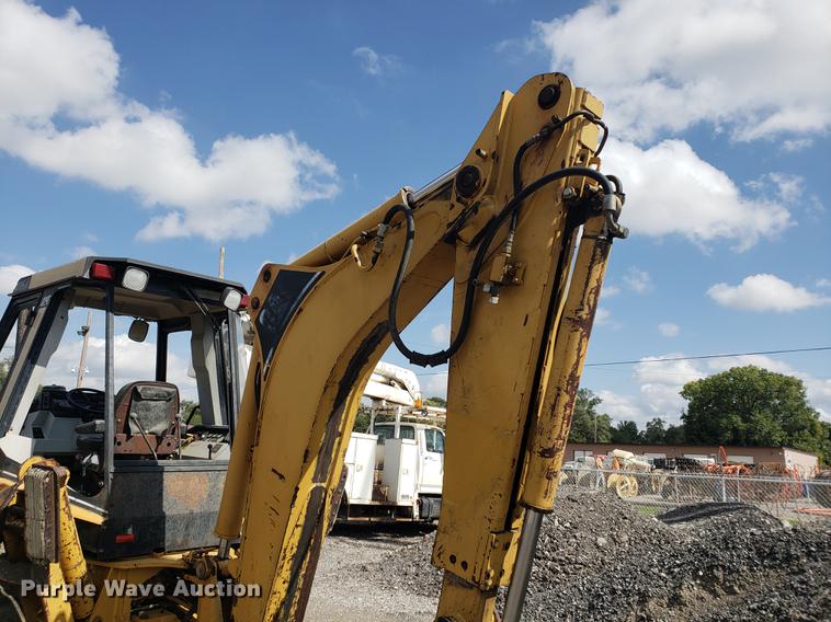 image for item DF2448 1994 Caterpillar 416B backhoe