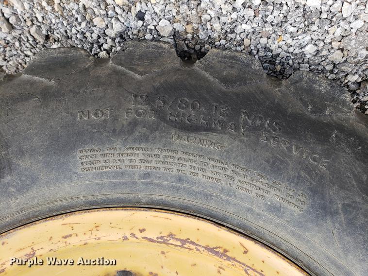 image for item DF2448 1994 Caterpillar 416B backhoe