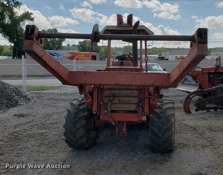 image for item DF2450 1996 Ditch Witch 8020 cable plow