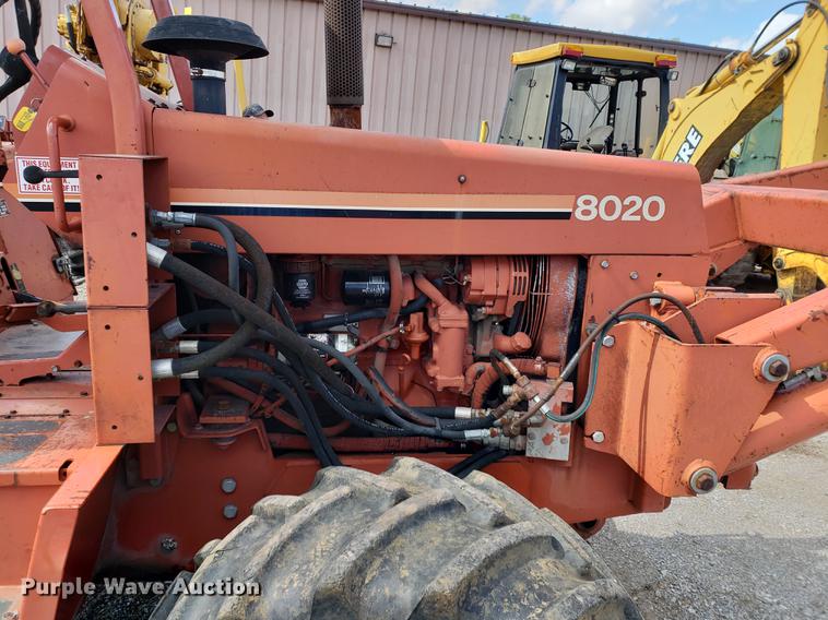 image for item DF2450 1996 Ditch Witch 8020 cable plow