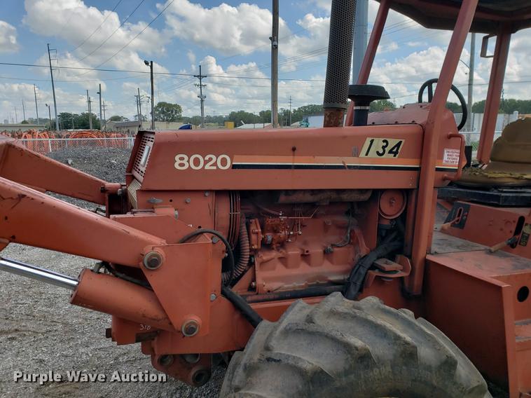 image for item DF2450 1996 Ditch Witch 8020 cable plow