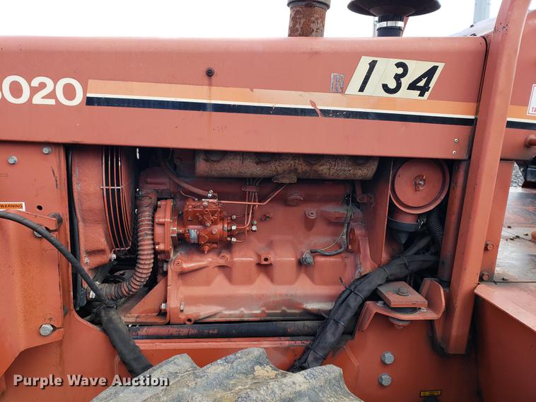 image for item DF2450 1996 Ditch Witch 8020 cable plow