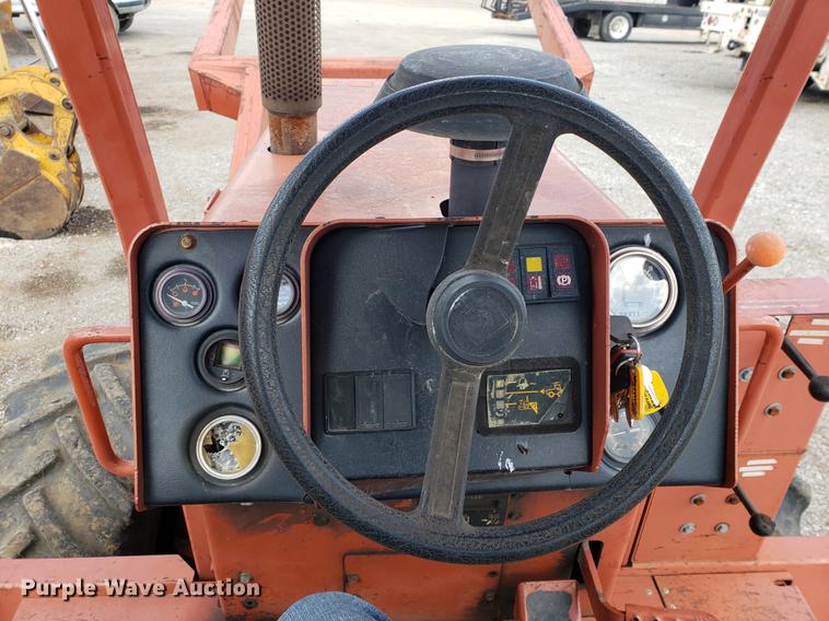 image for item DF2450 1996 Ditch Witch 8020 cable plow