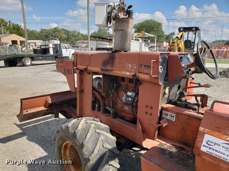 image for item DF2452 1985 Ditch Witch 6510 trencher