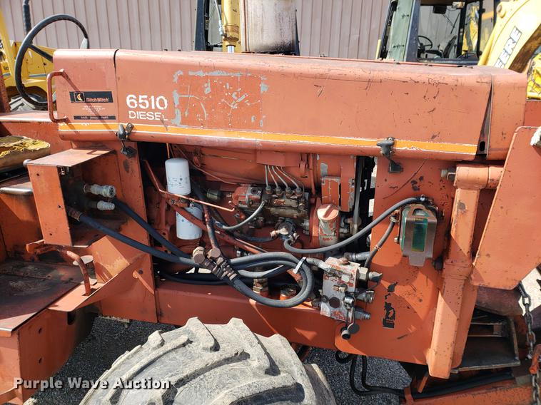image for item DF2452 1985 Ditch Witch 6510 trencher