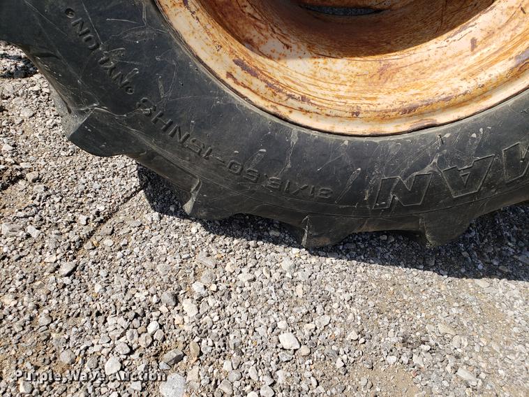 image for item DF2452 1985 Ditch Witch 6510 trencher