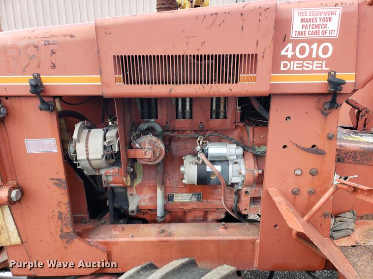 image for item DF2453 1992 Ditch Witch 4010 trencher