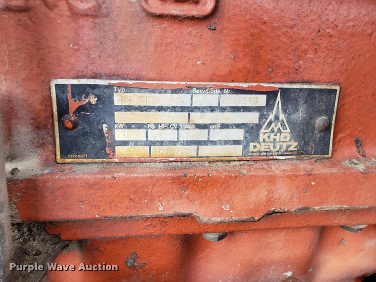 image for item DF2453 1992 Ditch Witch 4010 trencher