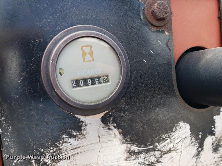 image for item DF2453 1992 Ditch Witch 4010 trencher