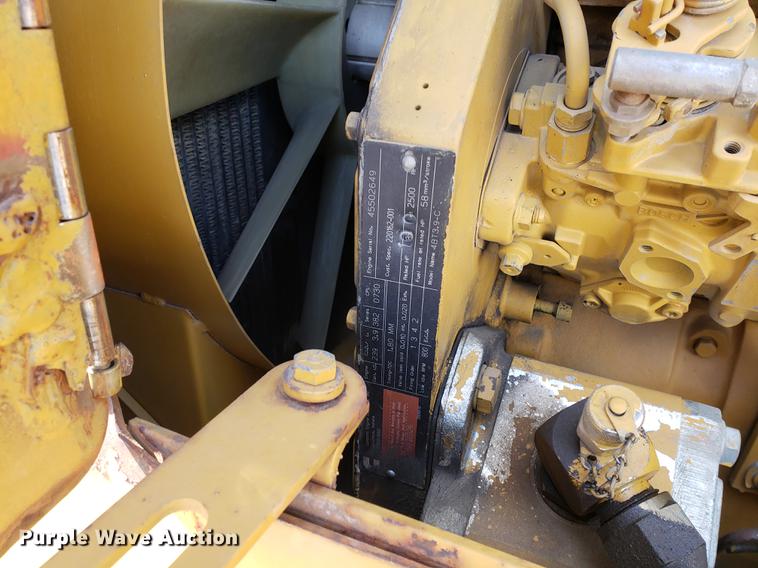 image for item DF2454 Vermeer V8550 vibratory cable plow