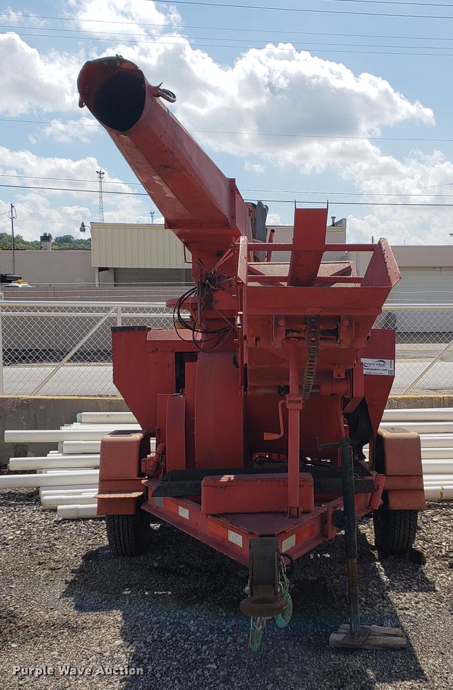 image for item DF2455 1979 Finn MSD-29 straw blower