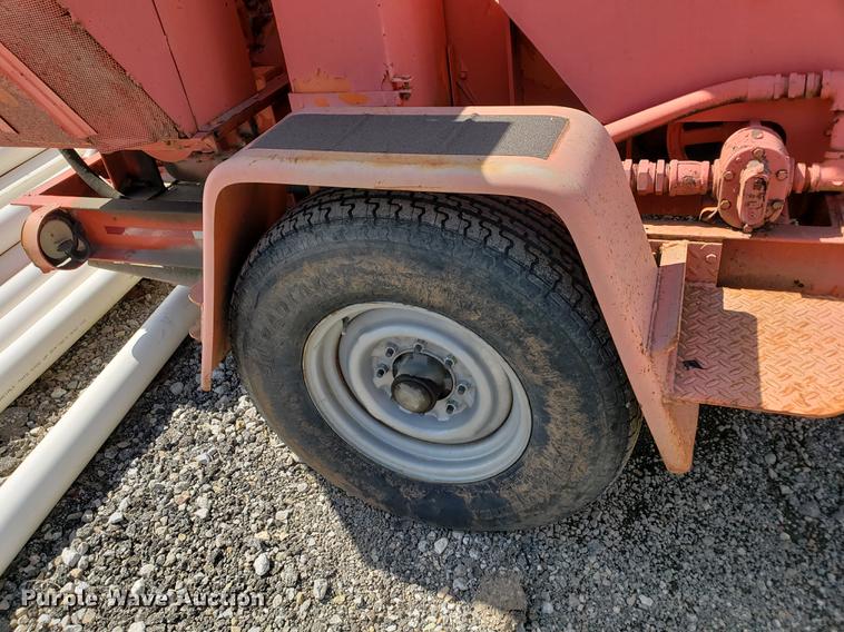 image for item DF2455 1979 Finn MSD-29 straw blower