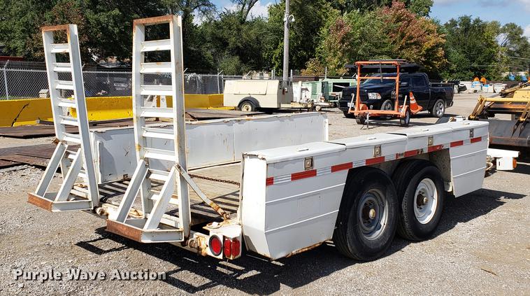 image for item DF2456 1991 Charles Machine Works TP14J equipment trailer