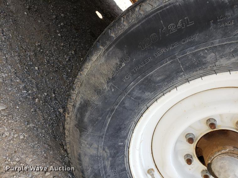 image for item DF2456 1991 Charles Machine Works TP14J equipment trailer