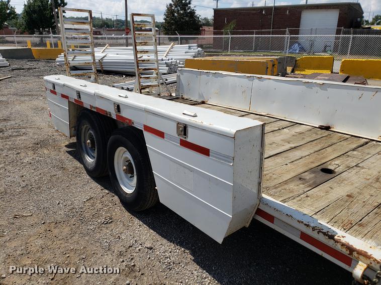 image for item DF2456 1991 Charles Machine Works TP14J equipment trailer