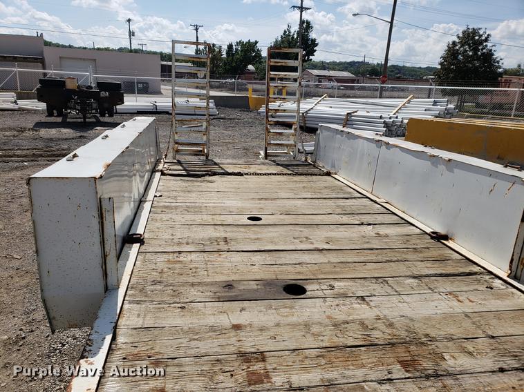 image for item DF2456 1991 Charles Machine Works TP14J equipment trailer