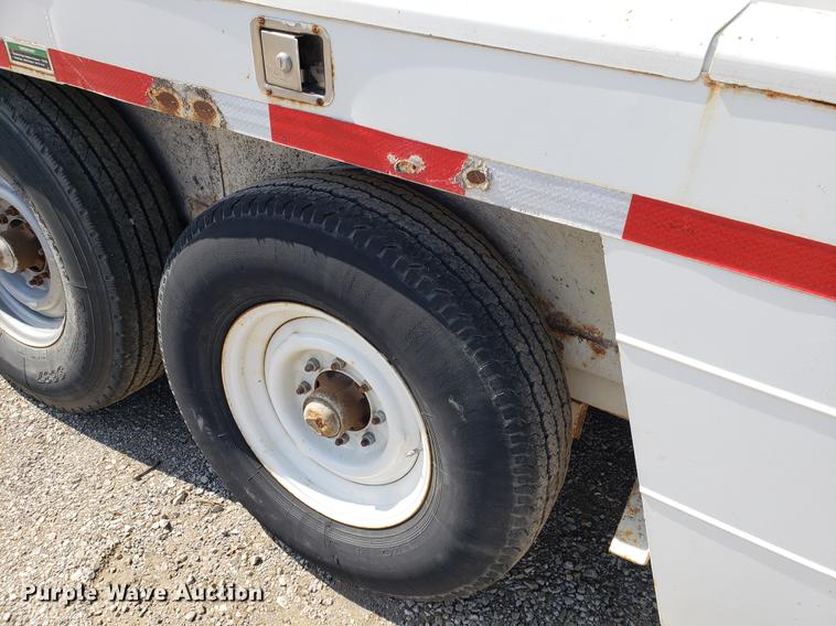 image for item DF2456 1991 Charles Machine Works TP14J equipment trailer