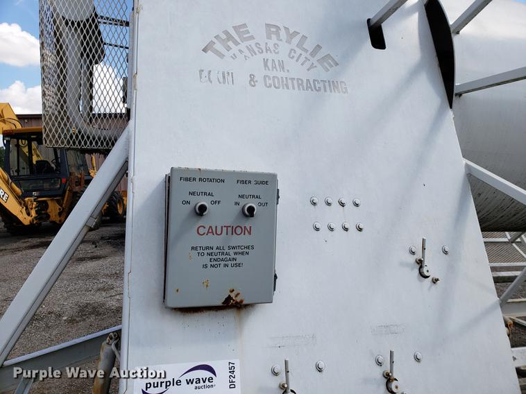 image for item DF2457 1995 USA X-Tractions Inc. Endagain II Plus reel trailer