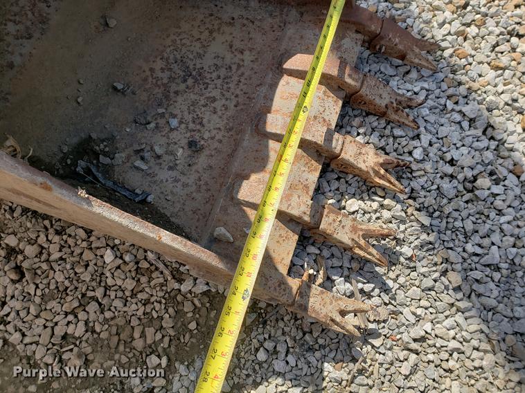 image for item DF2460 (11) buckets