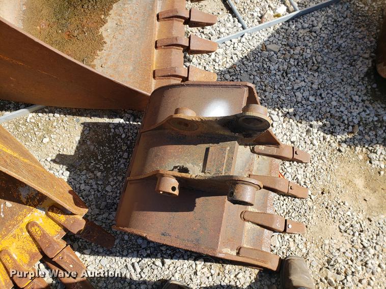 image for item DF2460 (11) buckets