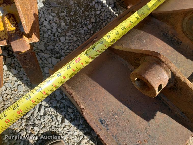 image for item DF2460 (11) buckets