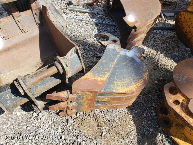 image for item DF2460 (11) buckets