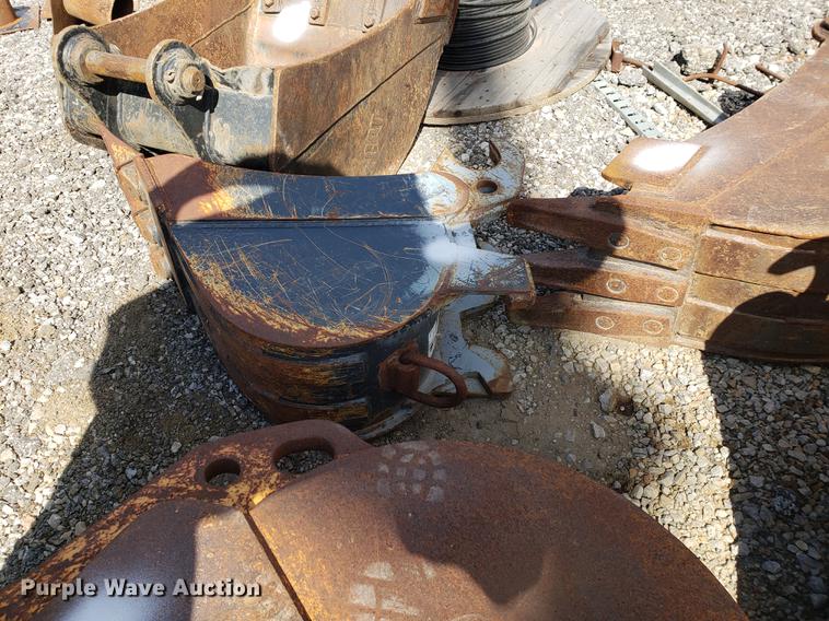 image for item DF2460 (11) buckets