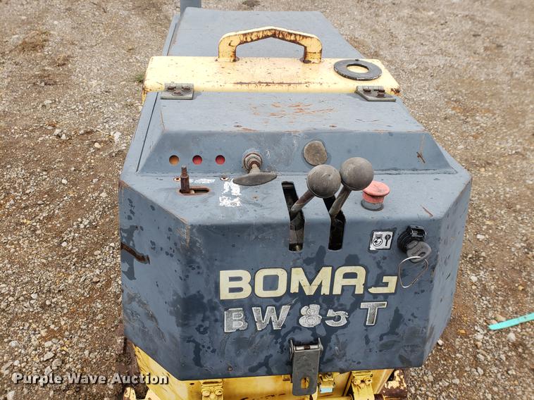 image for item DF2463 1997 Bomag BW85T trench compactor