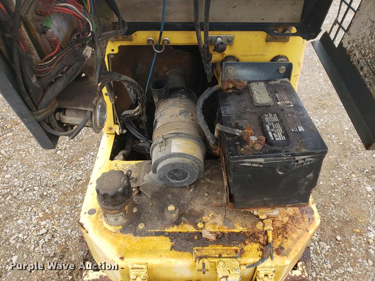image for item DF2463 1997 Bomag BW85T trench compactor