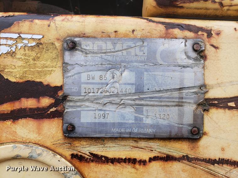 image for item DF2463 1997 Bomag BW85T trench compactor