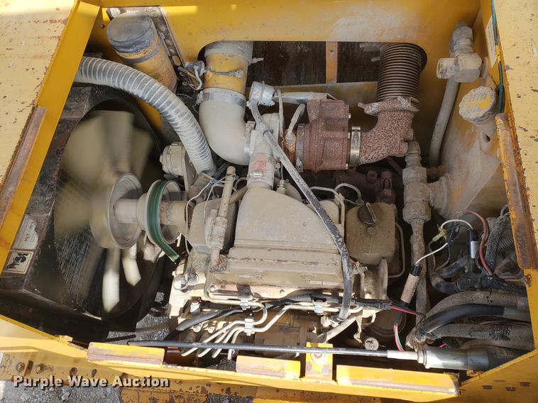 image for item DF2464 Hypac C766C double drum vibratory roller