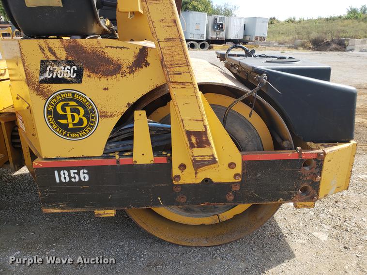 image for item DF2464 Hypac C766C double drum vibratory roller