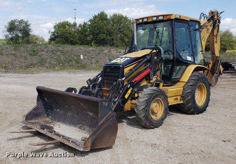 image for item DF2465 2004 Caterpillar 420D IT backhoe