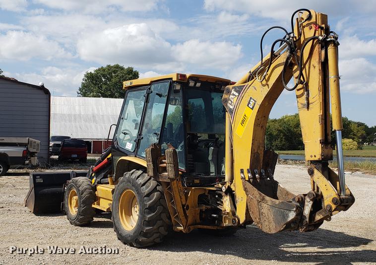image for item DF2465 2004 Caterpillar 420D IT backhoe