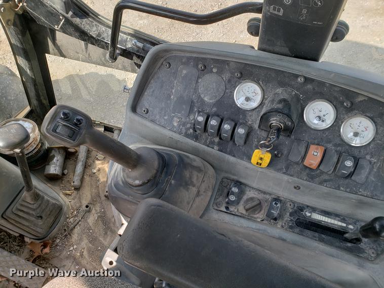 image for item DF2465 2004 Caterpillar 420D IT backhoe