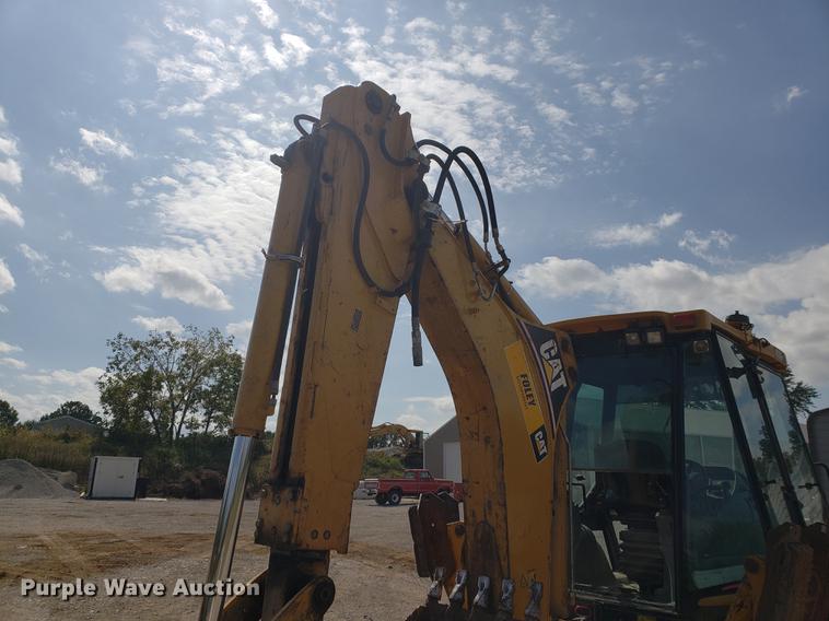 image for item DF2465 2004 Caterpillar 420D IT backhoe