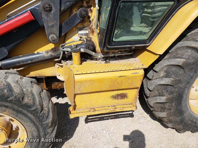 image for item DF2465 2004 Caterpillar 420D IT backhoe