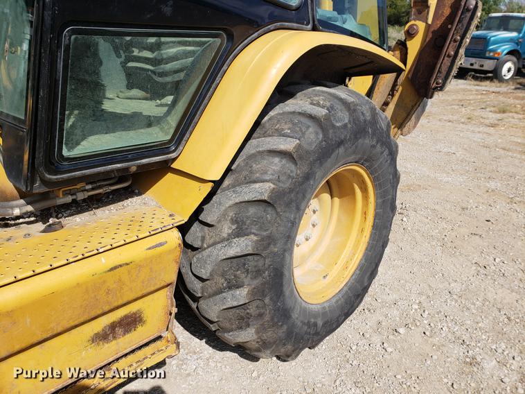 image for item DF2465 2004 Caterpillar 420D IT backhoe