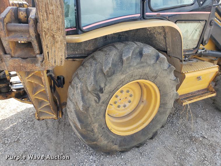 image for item DF2465 2004 Caterpillar 420D IT backhoe