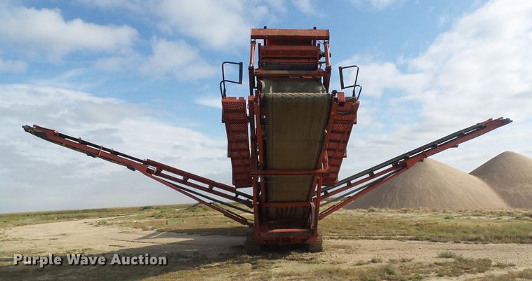 image for item DF2769 2007 Extec S6 58-70 screening plant