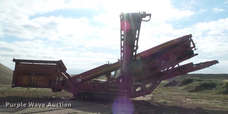 image for item DF2769 2007 Extec S6 58-70 screening plant