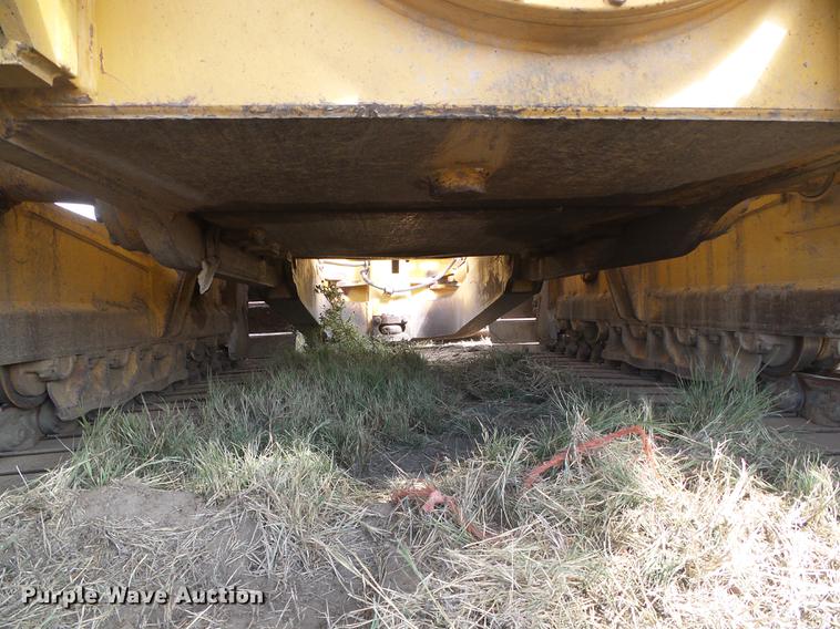 image for item DF2772 2005 Caterpillar D6N LGP dozer