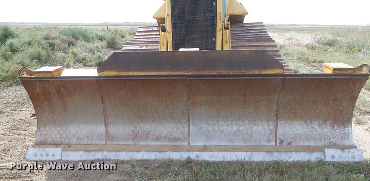 image for item DF2772 2005 Caterpillar D6N LGP dozer