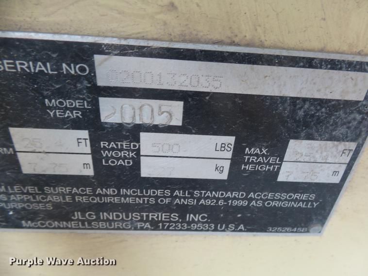 image for item DX9130 2005 JLG 2630ES scissor lift